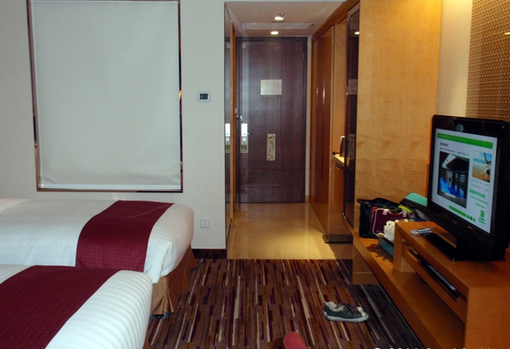 Day 01 Shanghai - Hotel Room